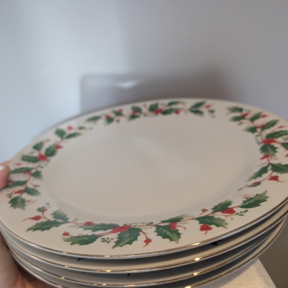 Vintage Christmas Set Of 4 Festive Holly Dinner Plate - Picture 8 of 8